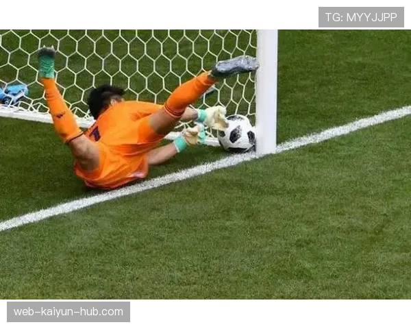 门线判定：球完全越线与门线技术证据的裁判判罚标准