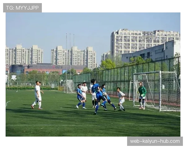 篮球前场规则解析：攻守转换的界定要点
